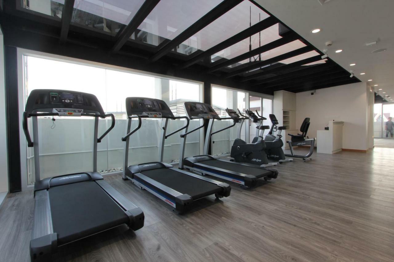 85 Soho Premium Residences Rangun Kültér fotó